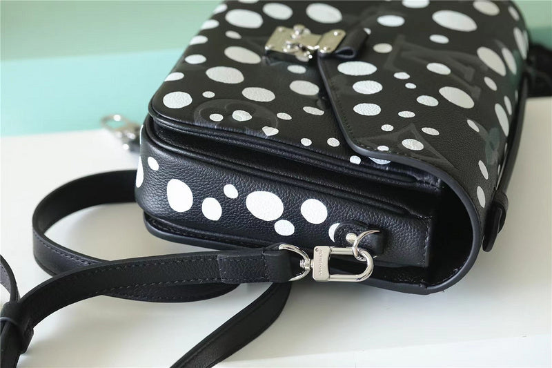 LTB - LUV Bags - 474