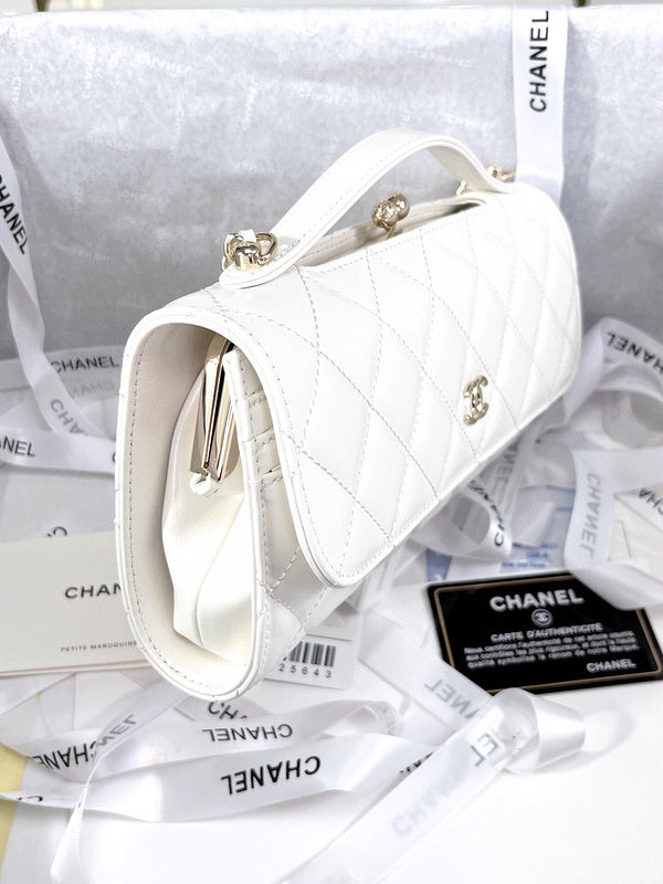 Luxe Touch Bags 

 -  Bags - 2846