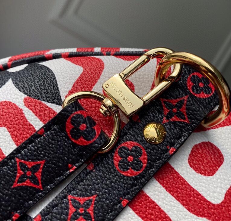 Luxe Touch Bags -   2756