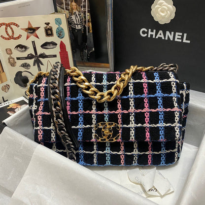 Luxe Touch Bags 

 -  Bags - 3300