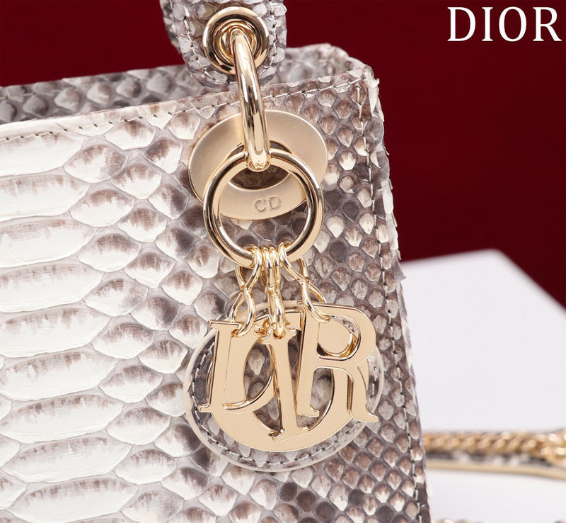 LTB - Luxe Touch Bags - 112