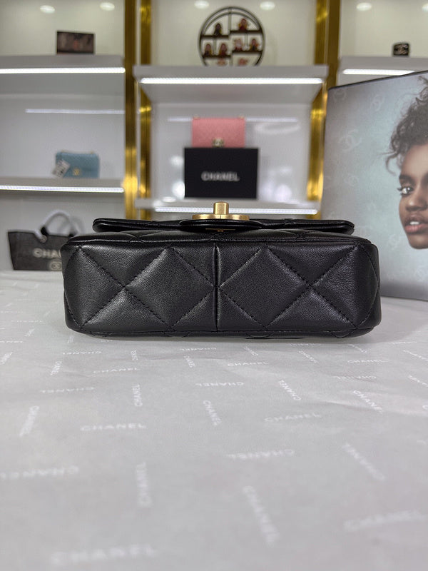 Luxe Touch Bags 

 -  Bags - 3370