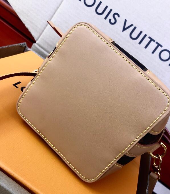 Luxe Touch Bags -   2543