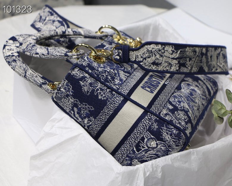 LTB - Luxe Touch Bags - 085