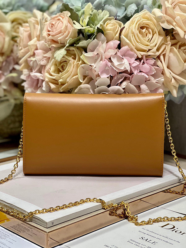 LTB - Luxe Touch Bags - 696