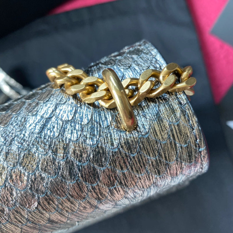 Luxe Touch - SLY Bags 452