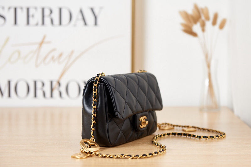 Luxe Touch Bags 

 -  Bags - 2942
