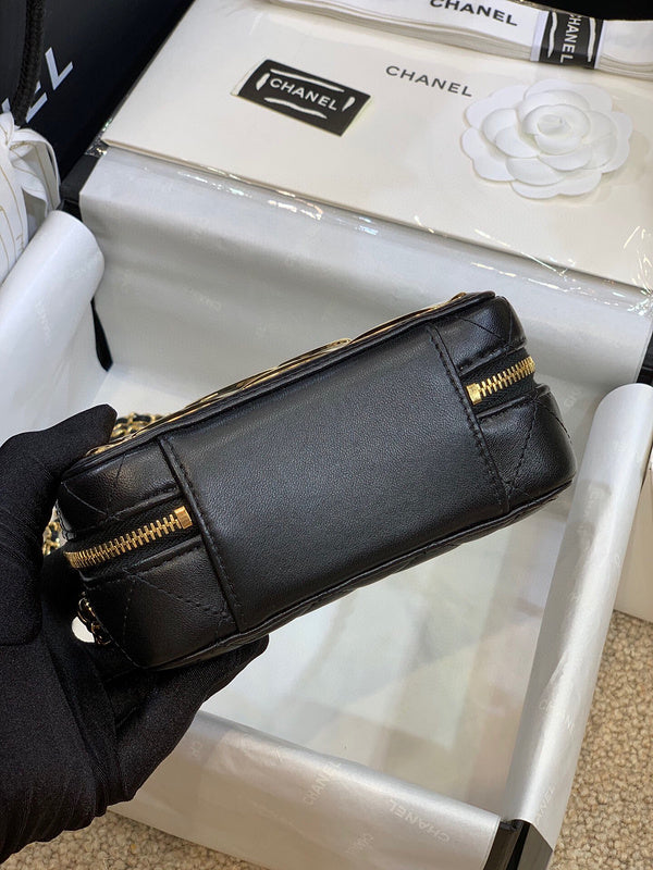 Luxe Touch Bags 

 -  Bags - 3510