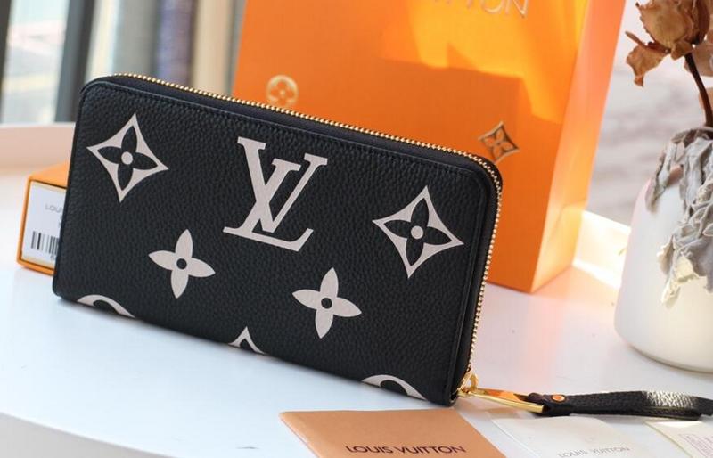 Luxe Touch Bags -   2707