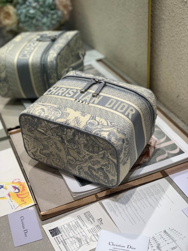 LTB - Luxe Touch Bags - 1974