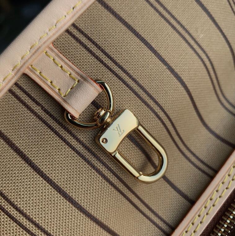 Luxe Touch Bags -   3071