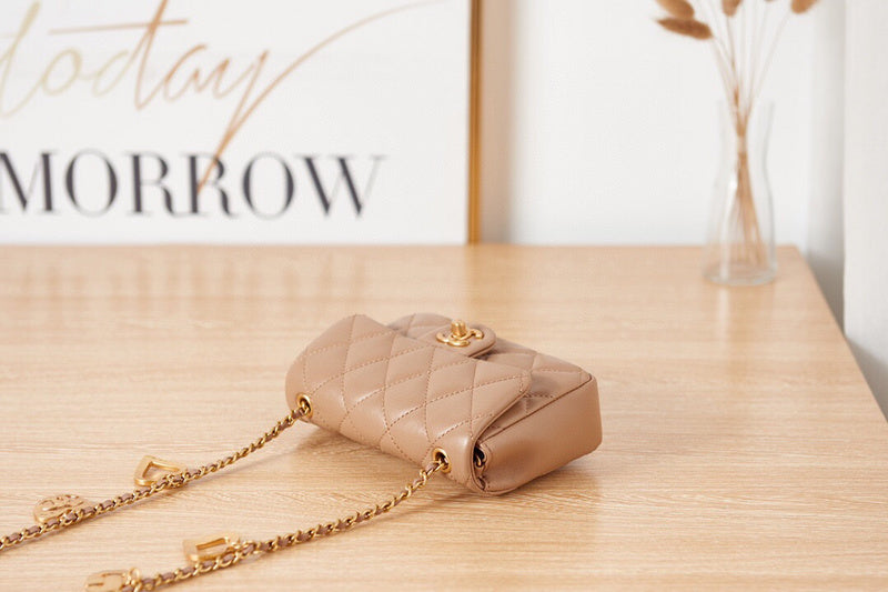 Luxe Touch Bags 

 -  Bags - 2947