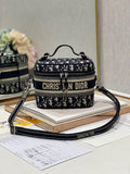 LTB - Luxe Touch Bags - 1938