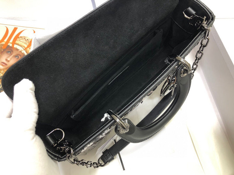 LTB - Luxe Touch Bags - 1682