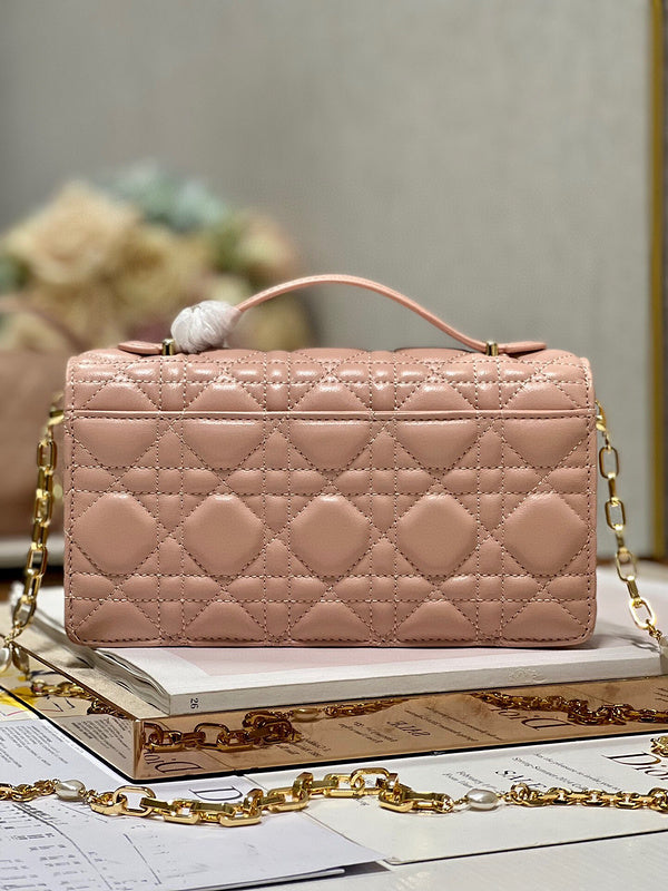 LTB - Luxe Touch Bags - 1405
