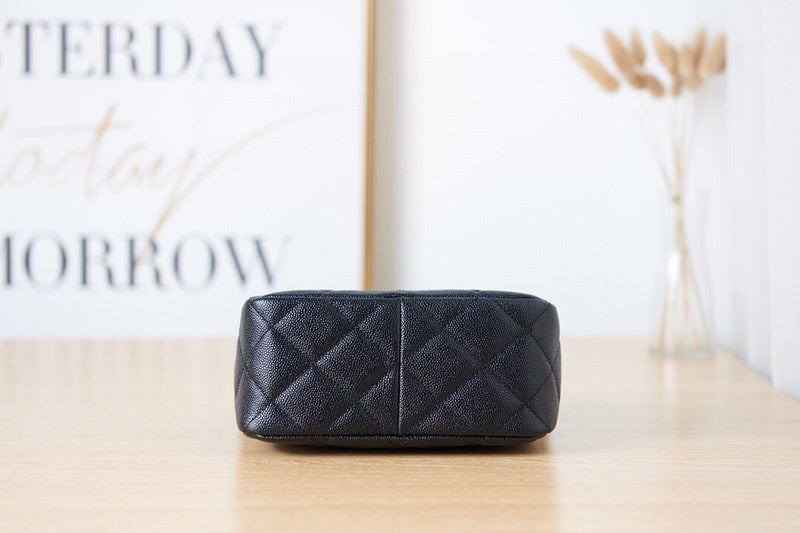 Luxe Touch Bags 

 -  Bags - 2895