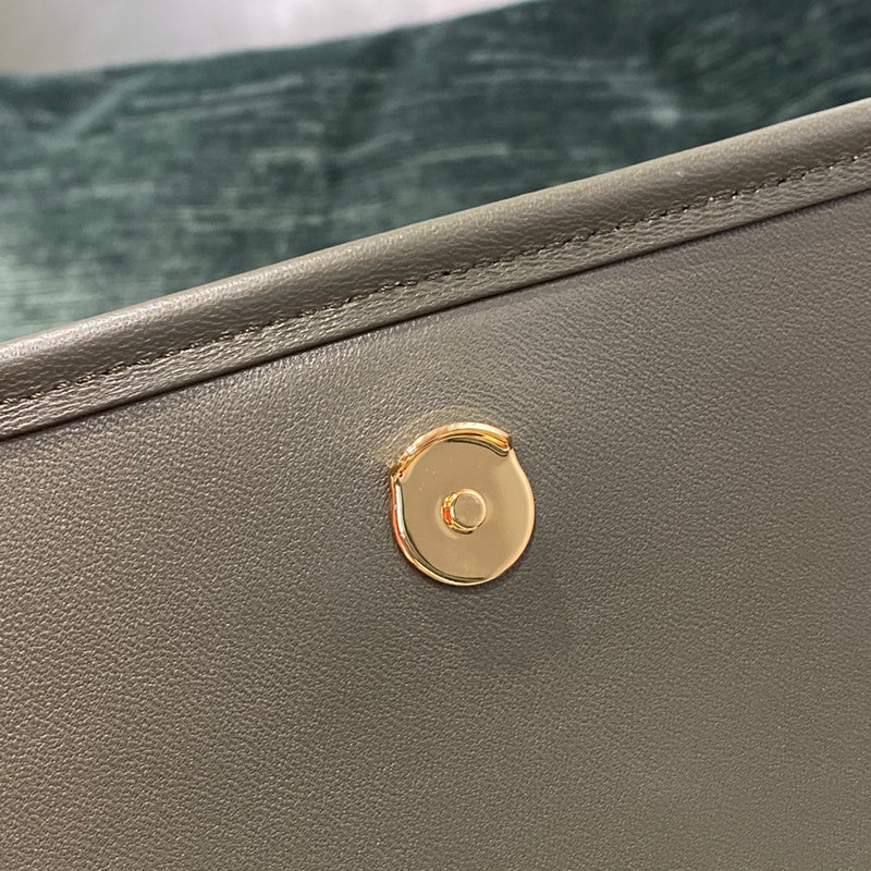LTB - SLY Bags 392
