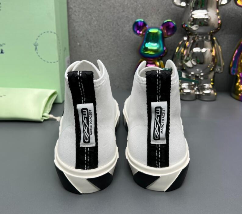 Luxe Touch Bags 

 - YZO Men Shoes - 111