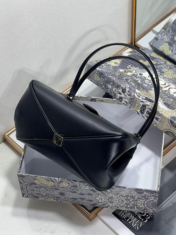 LTB - Luxe Touch Bags - 657