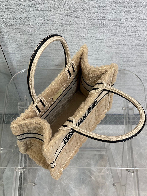 LTB - Luxe Touch Bags - 1918