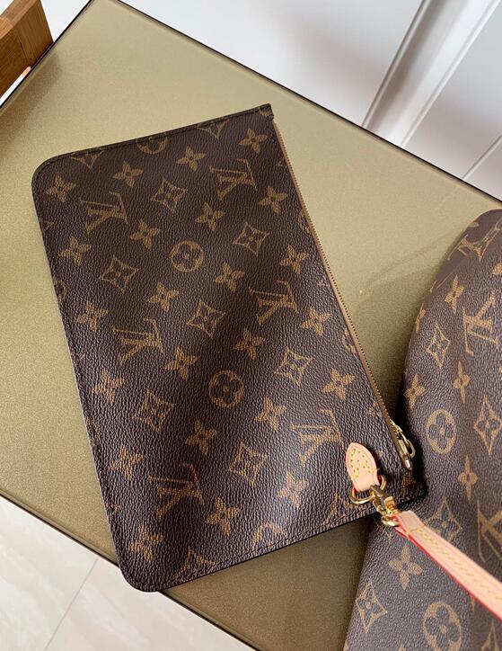 Luxe Touch Bags 

 - LTB Bags - 2522