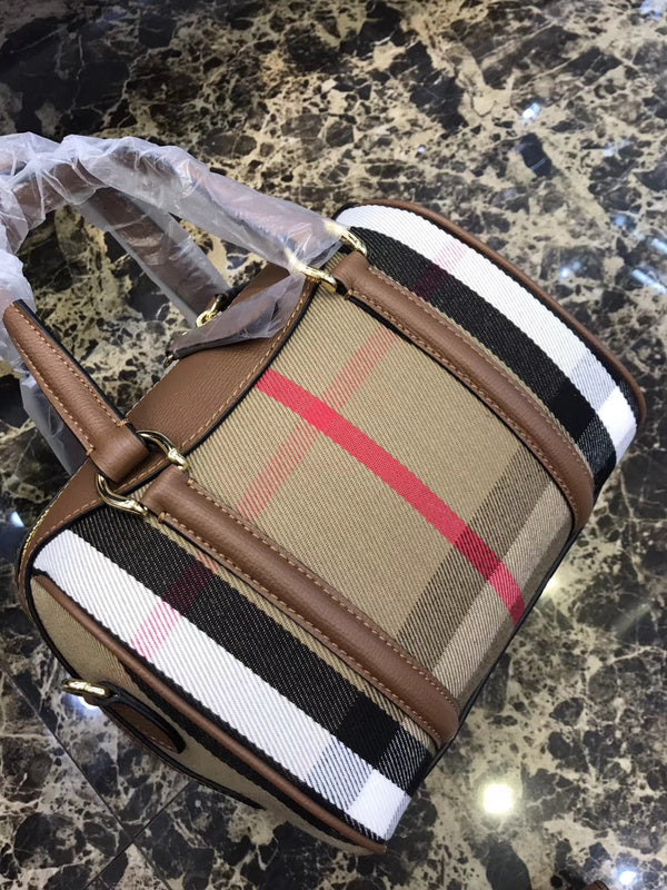 Luxe Touch Fashion -BBR Bags - 984