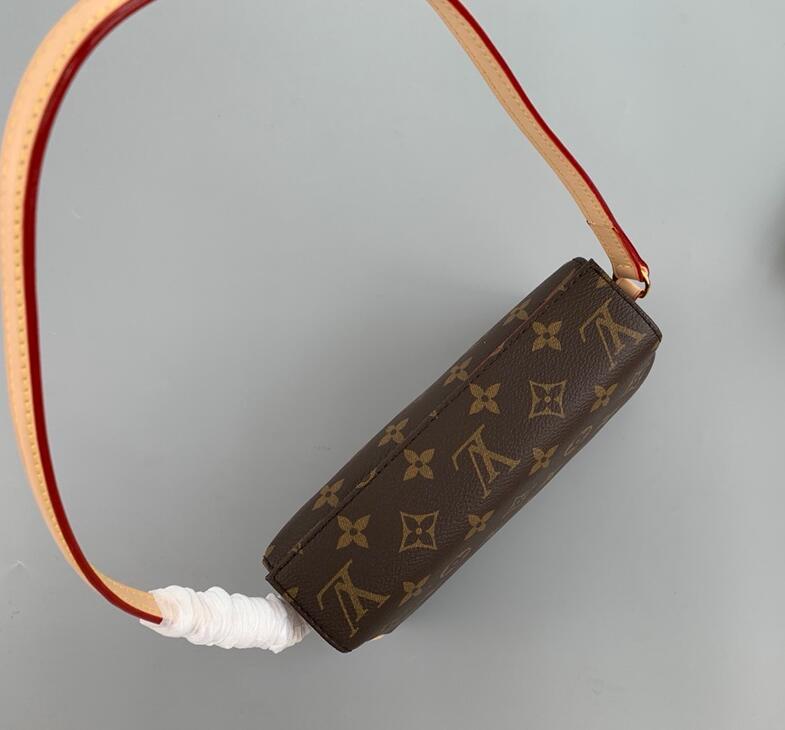 Luxe Touch Bags -   2688