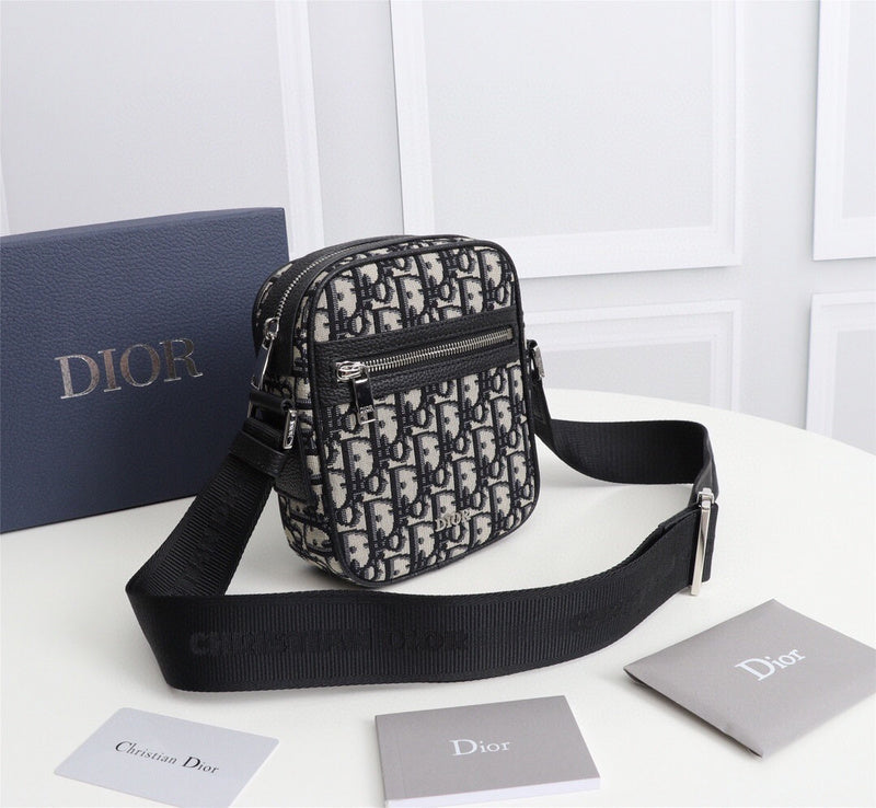 LTB - Luxe Touch Bags - 1522