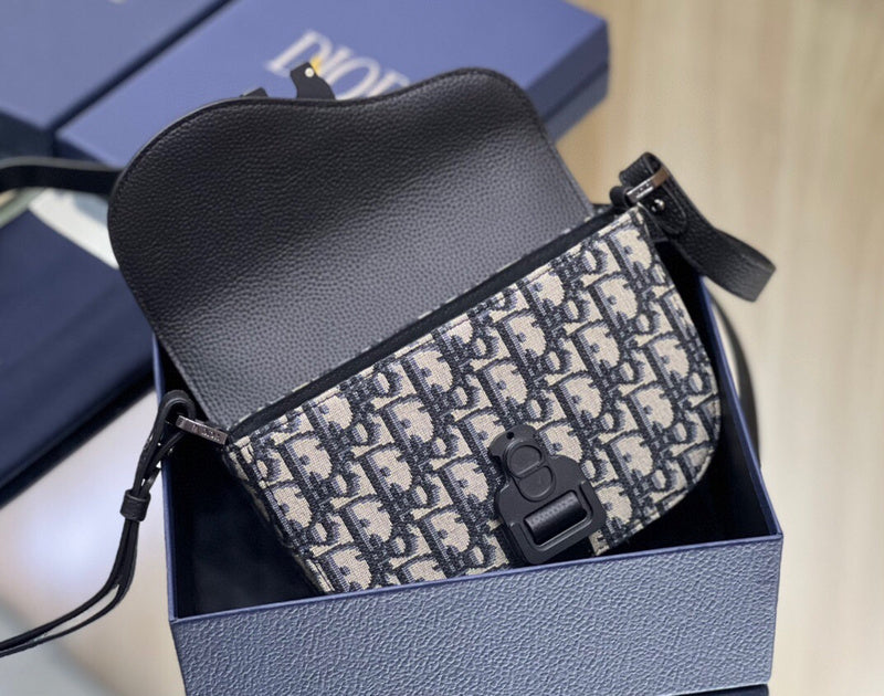 LTB - Luxe Touch Bags - 1335