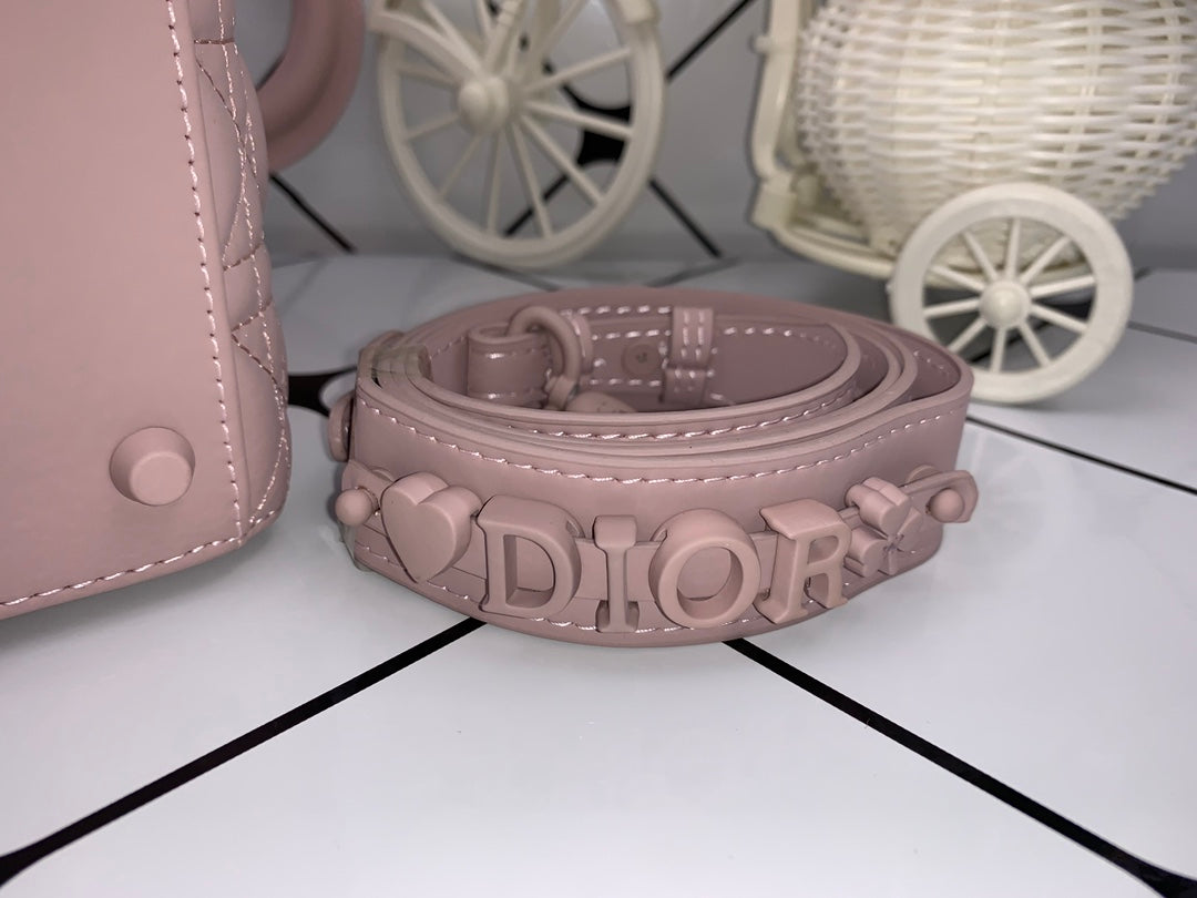 Luxe Touch Lady Bag