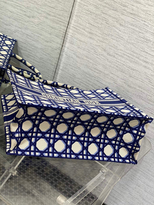 LTB - Luxe Touch Bags - 038