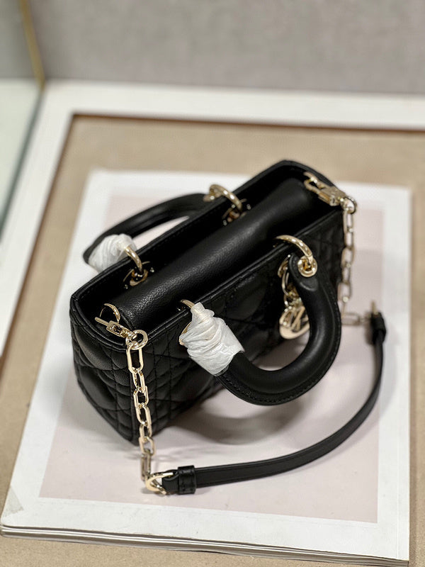 LTB - Luxe Touch Bags - 1819