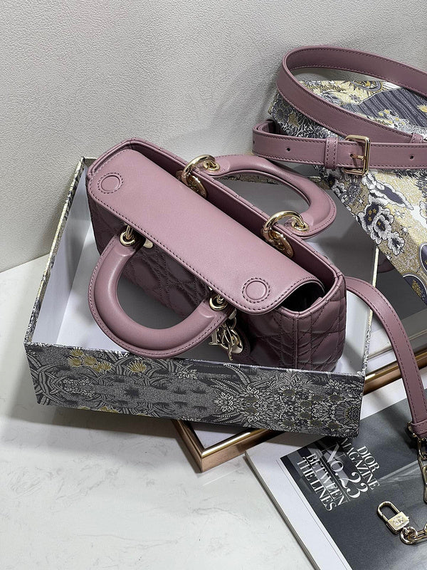 LTB - Luxe Touch Bags - 709