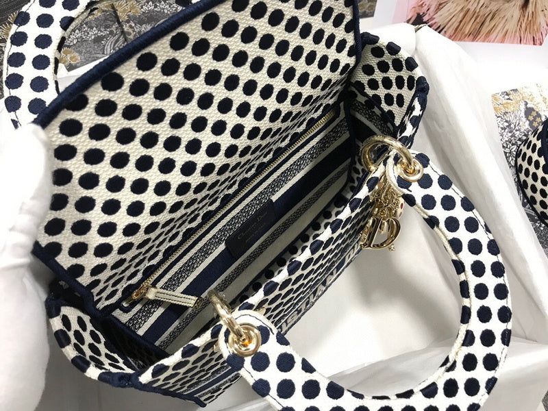 LTB - Luxe Touch Bags - 218
