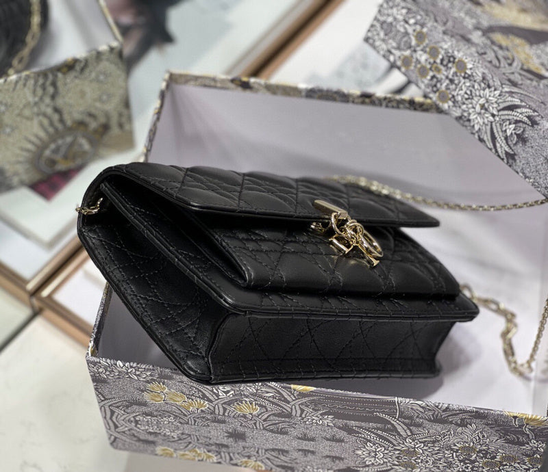 LTB - Luxe Touch Bags - 484
