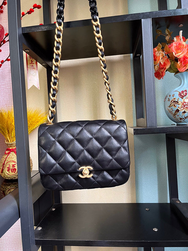 Luxe Touch Bags 

 -  Bags - 3348