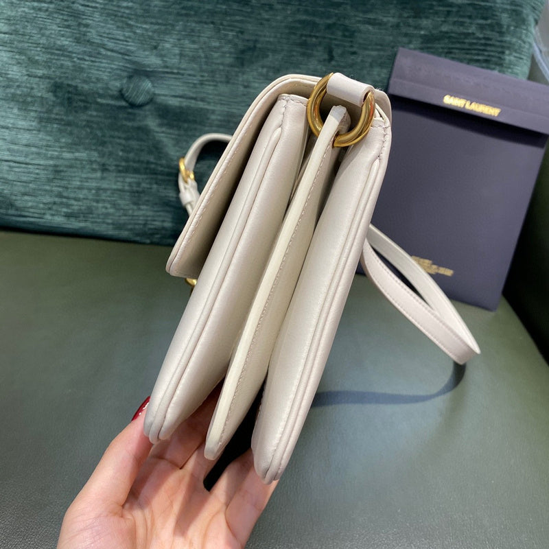 Luxe Touch - SLY Bags 017
