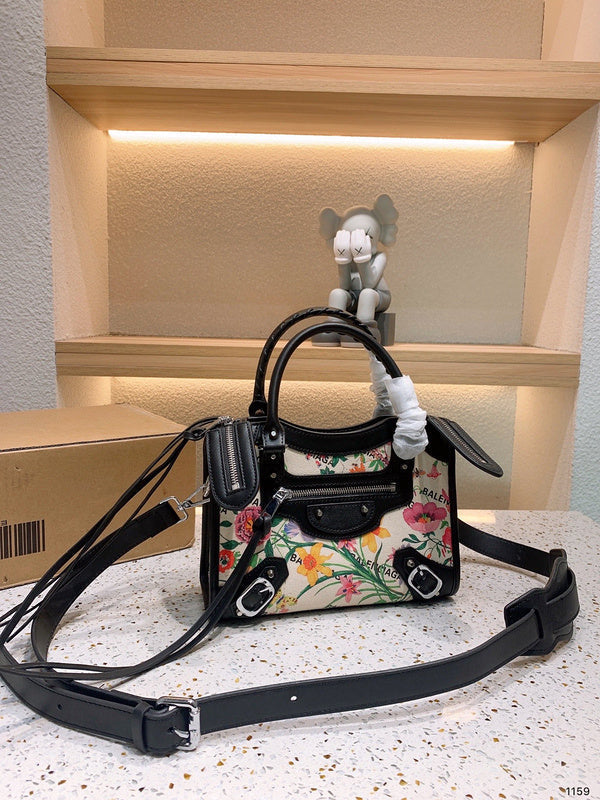 Luxe Touch Fashion - BGA Bags - 1506