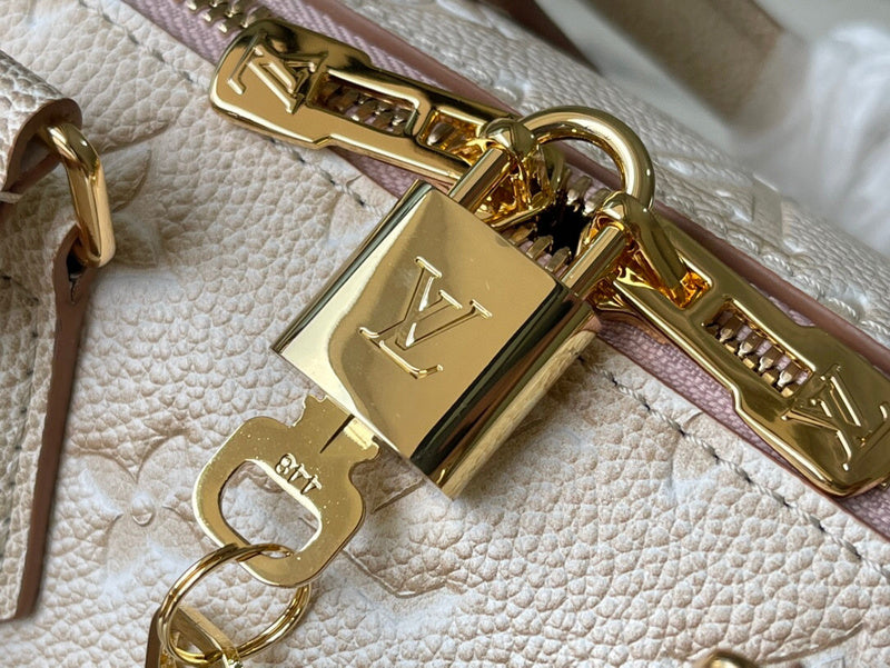 Fashion Luxe Touch bags - 4925