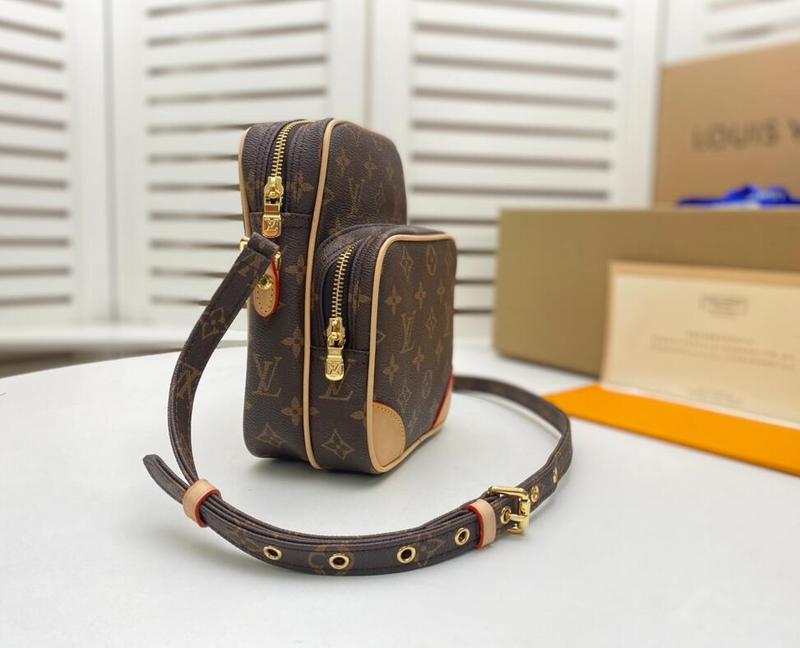 Luxe Touch Bags -   2177