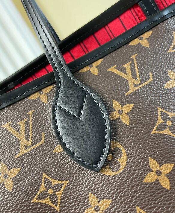 Luxe Touch Bags -   2591