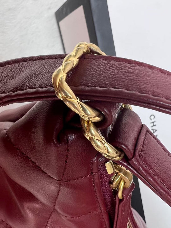 Luxe Touch Bags 

 -  Bags - 2888