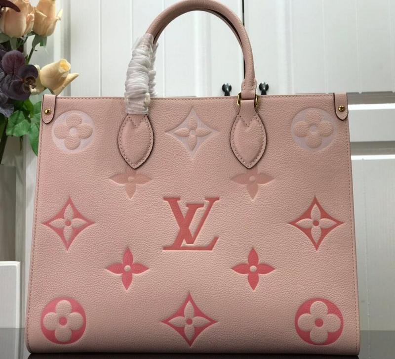 Luxe Touch Bags -   2490