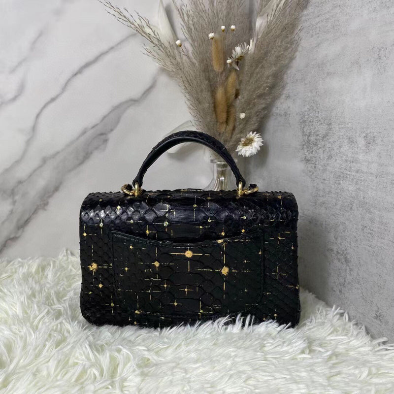 Luxe Touch Bags 

 -  Bags - 3150