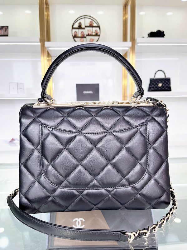 Luxe Touch Bags 

 -  Bags - 2856