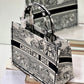 LTB - Luxe Touch Bags - 469
