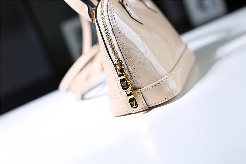 Luxe Touch Fashion LTB-bags - 8304