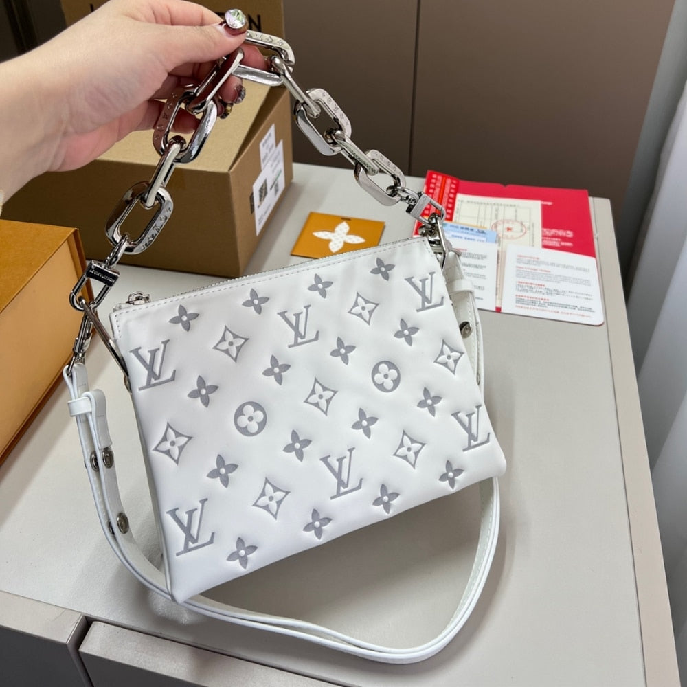 LV COUSSIN BB WHITE 21CM M11957