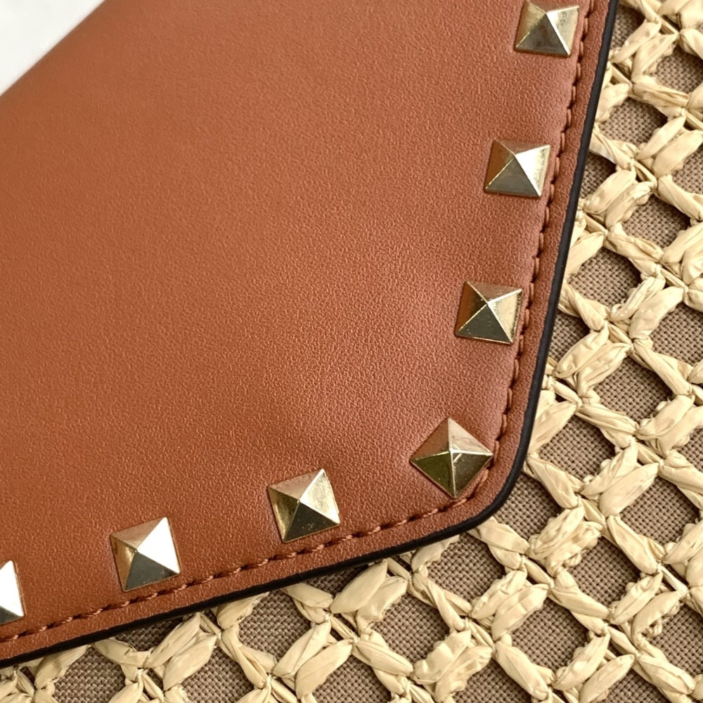 VO GARAVANI ROCKSTUD RAFFIA CLUTCH BAG IN BROWN 28CM