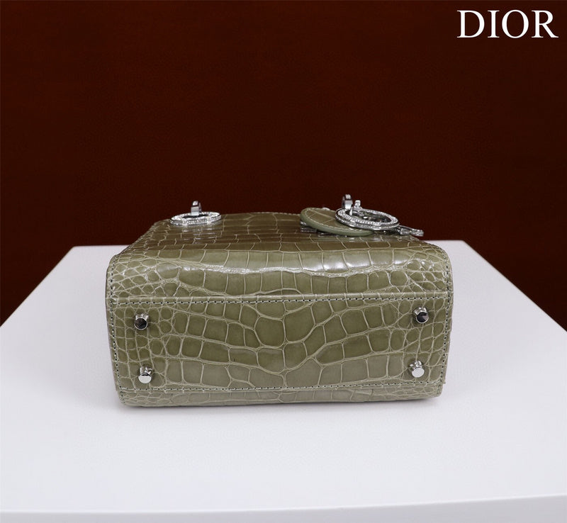 LTB - Luxe Touch Bags - 1645